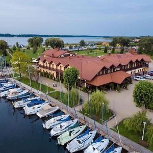 Hotel Roś